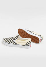 Classic Slip-On black-white-checkerboard-white Closeup1