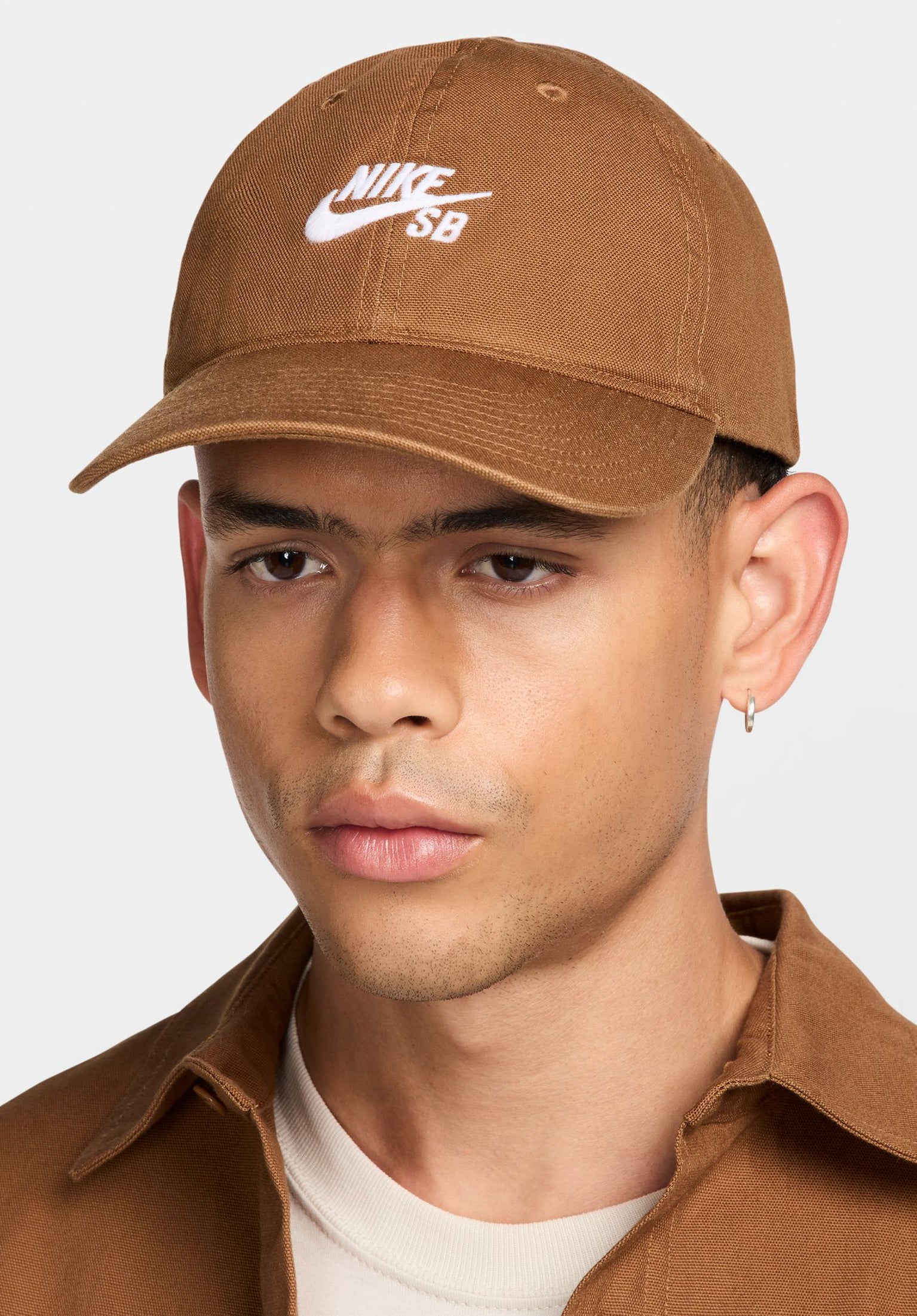 Club Nike SB Cap in ltbritishtan white for c TITUS