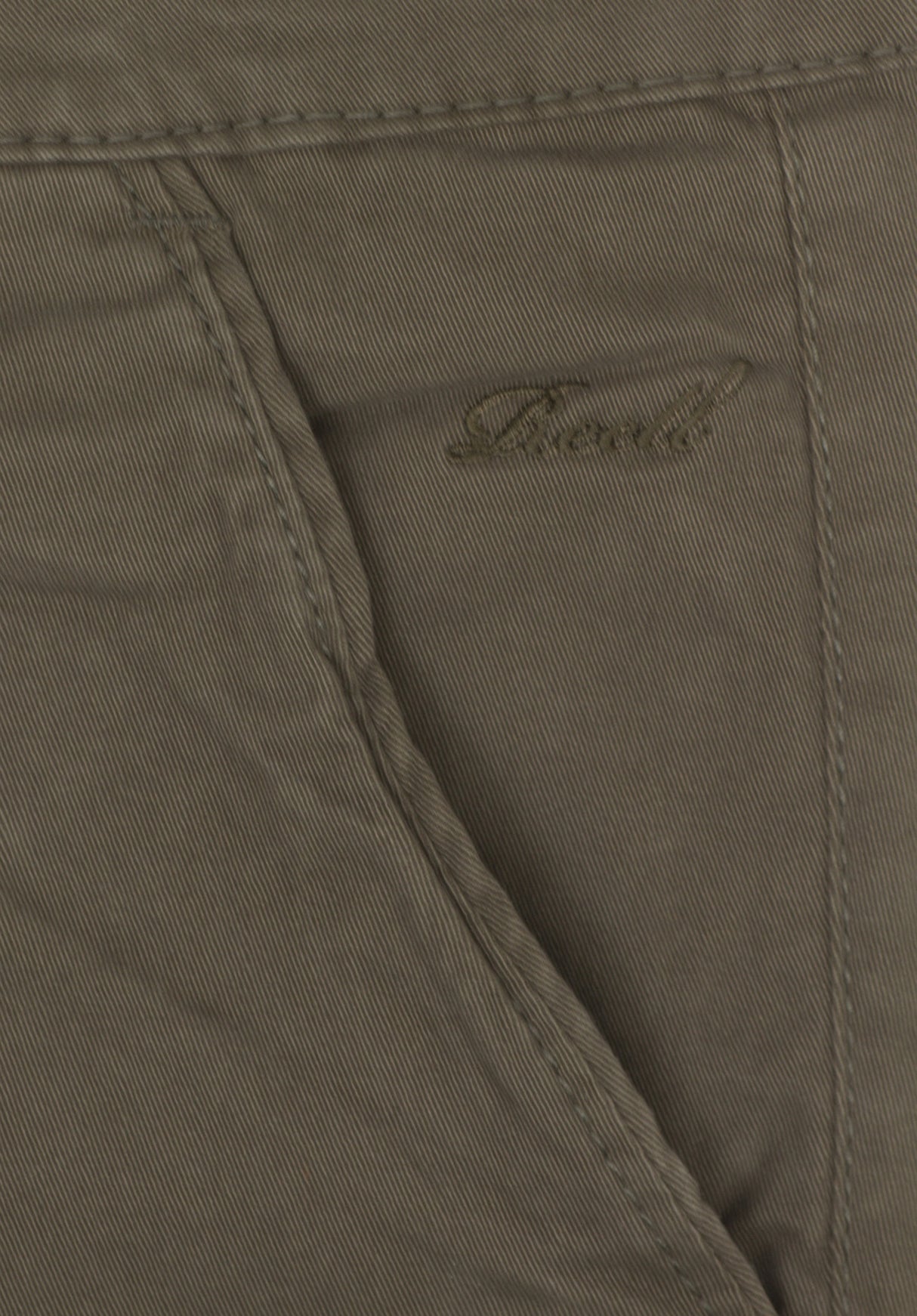 Flex Grip Chino olive Closeup1