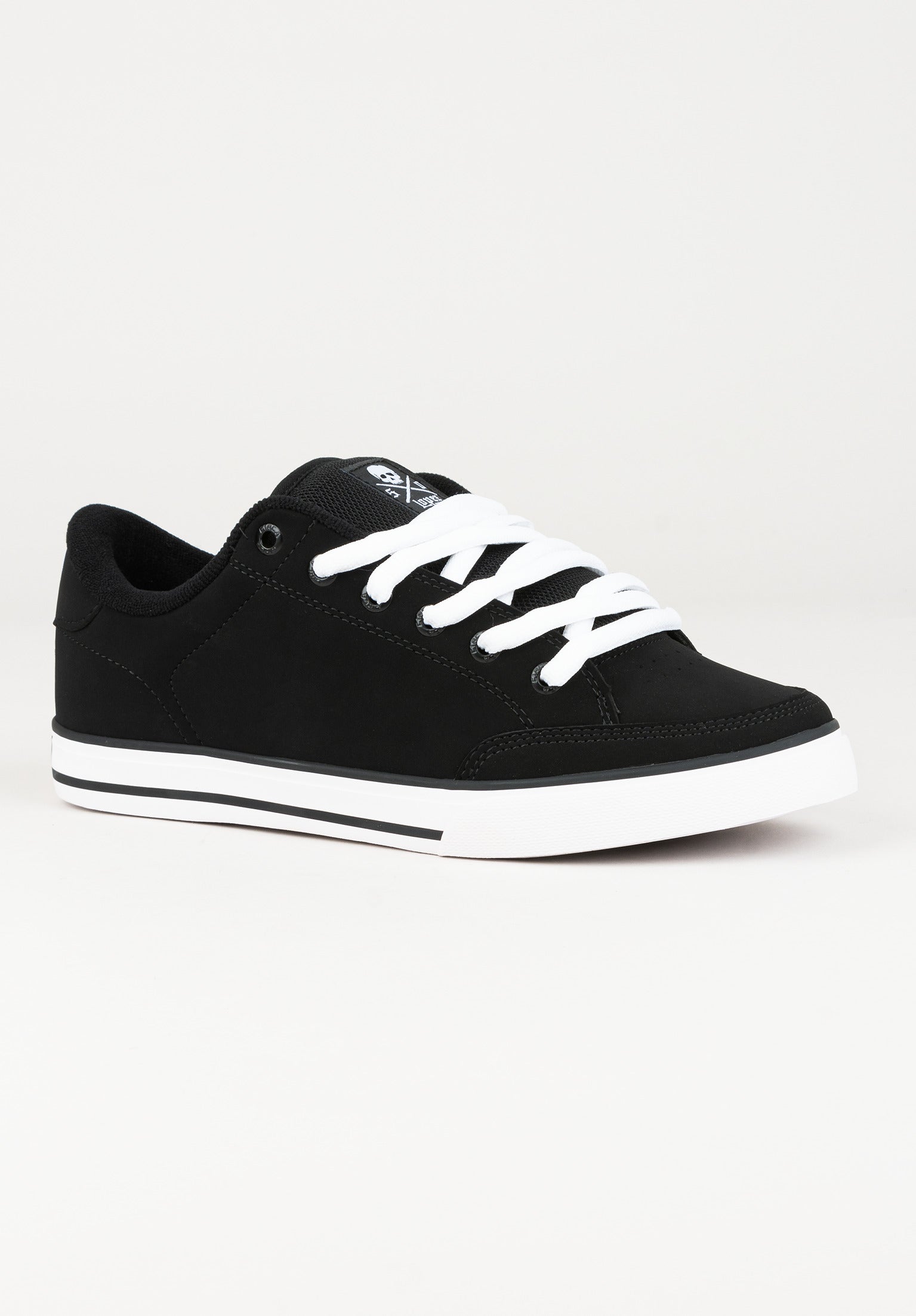 Lopez 50 C1RCA Mens Shoes in black white for Men TITUS