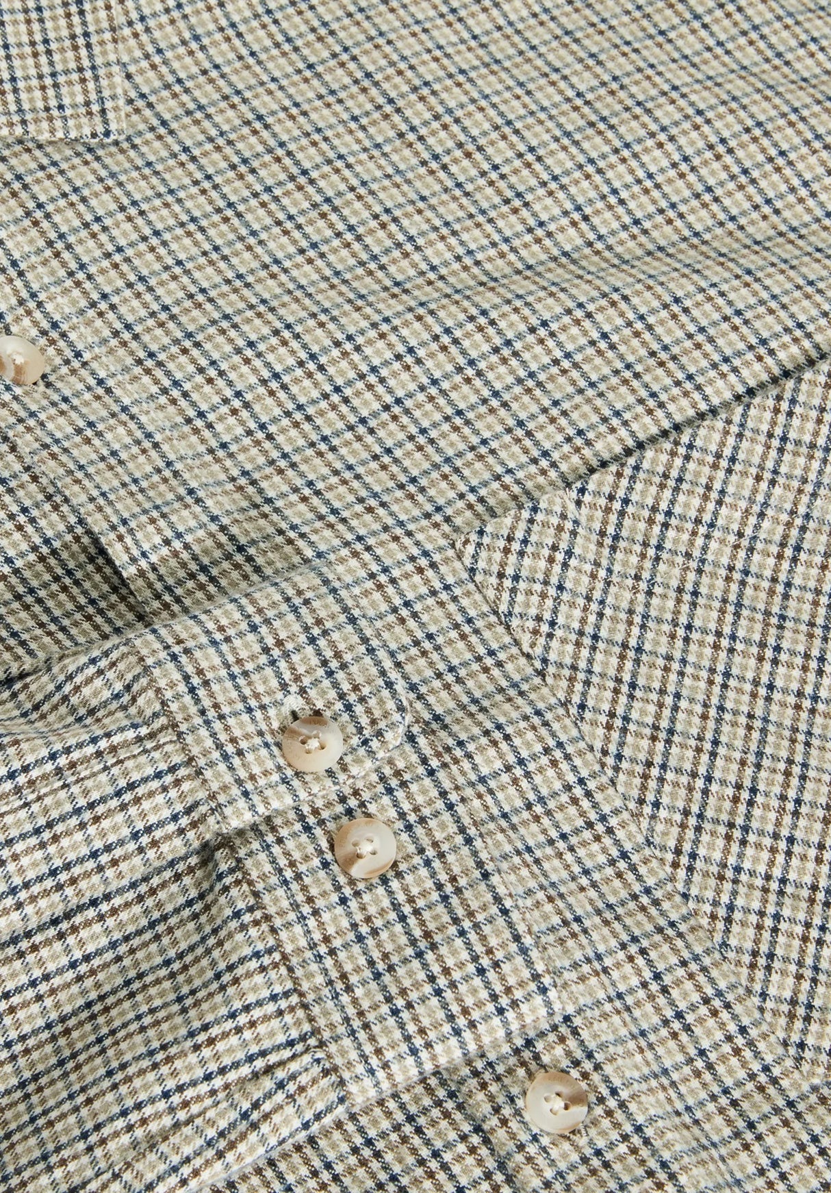 Mitchell cream-checked Closeup1