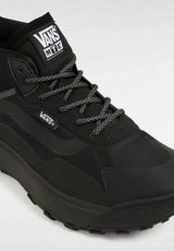 MTE Crosspath black-black Closeup2