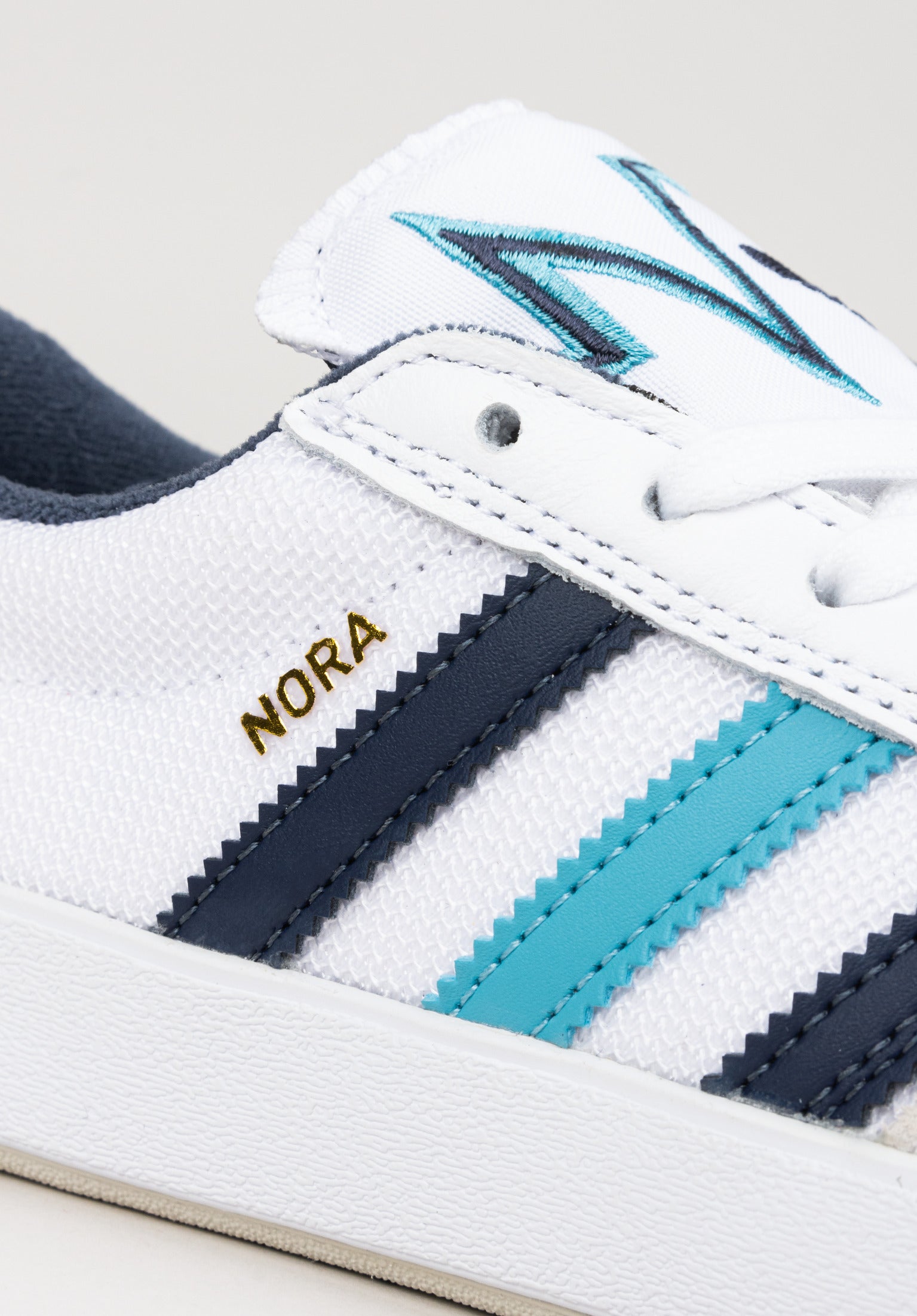 Nora adidas Zapatillas para chicas en ftwwhite preblue shanav para c TITUS