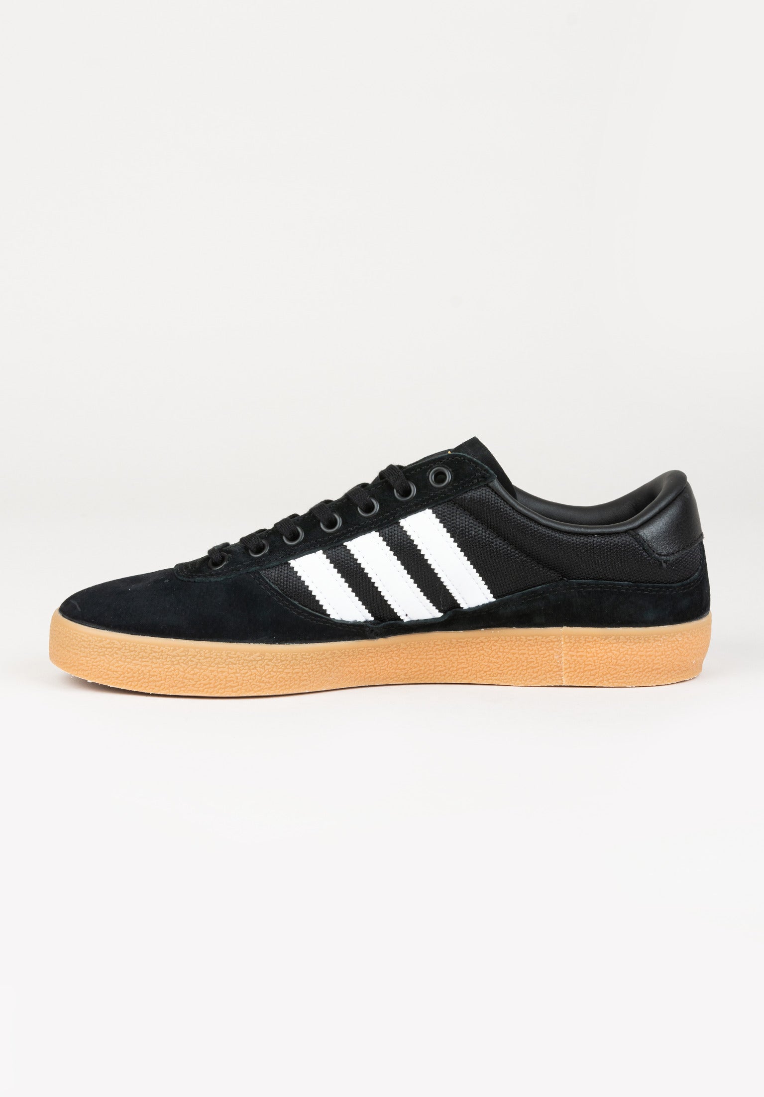 Puig Indoor adidas-skateboarding Scarpe da uomo in coreblack-white-gum per  Uomo – TITUS