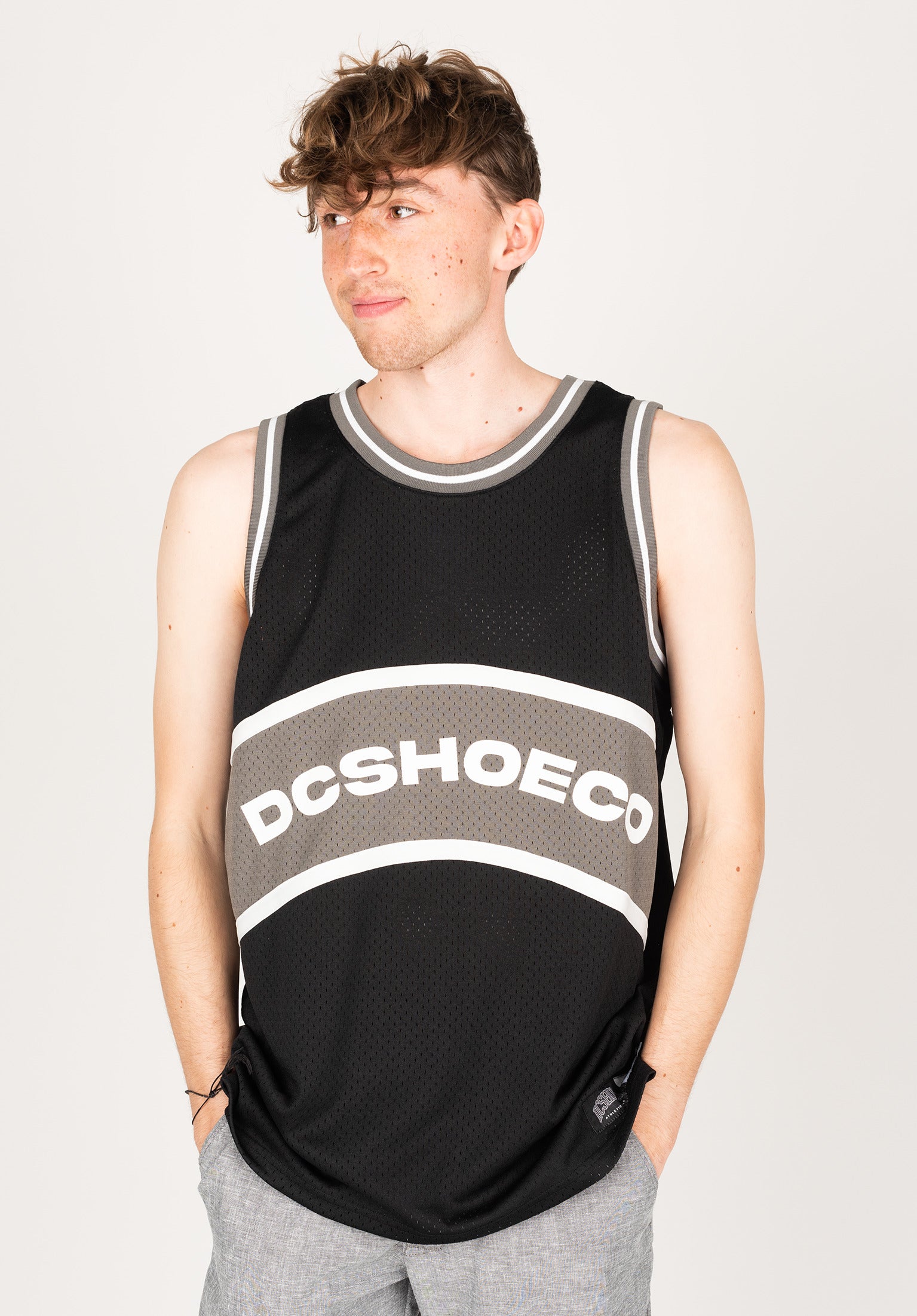 Dc shoes sale tank top