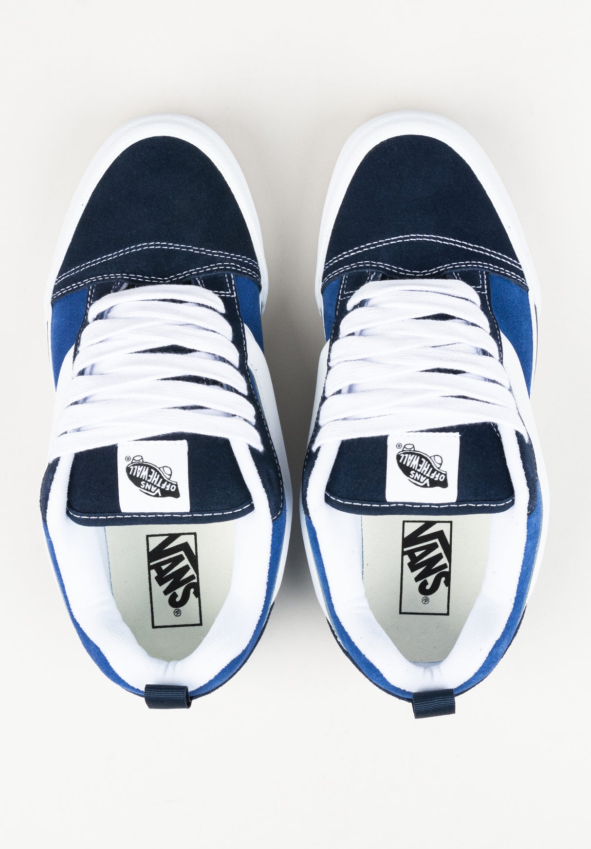 Knu Skool navy-truewhite Close-Up2