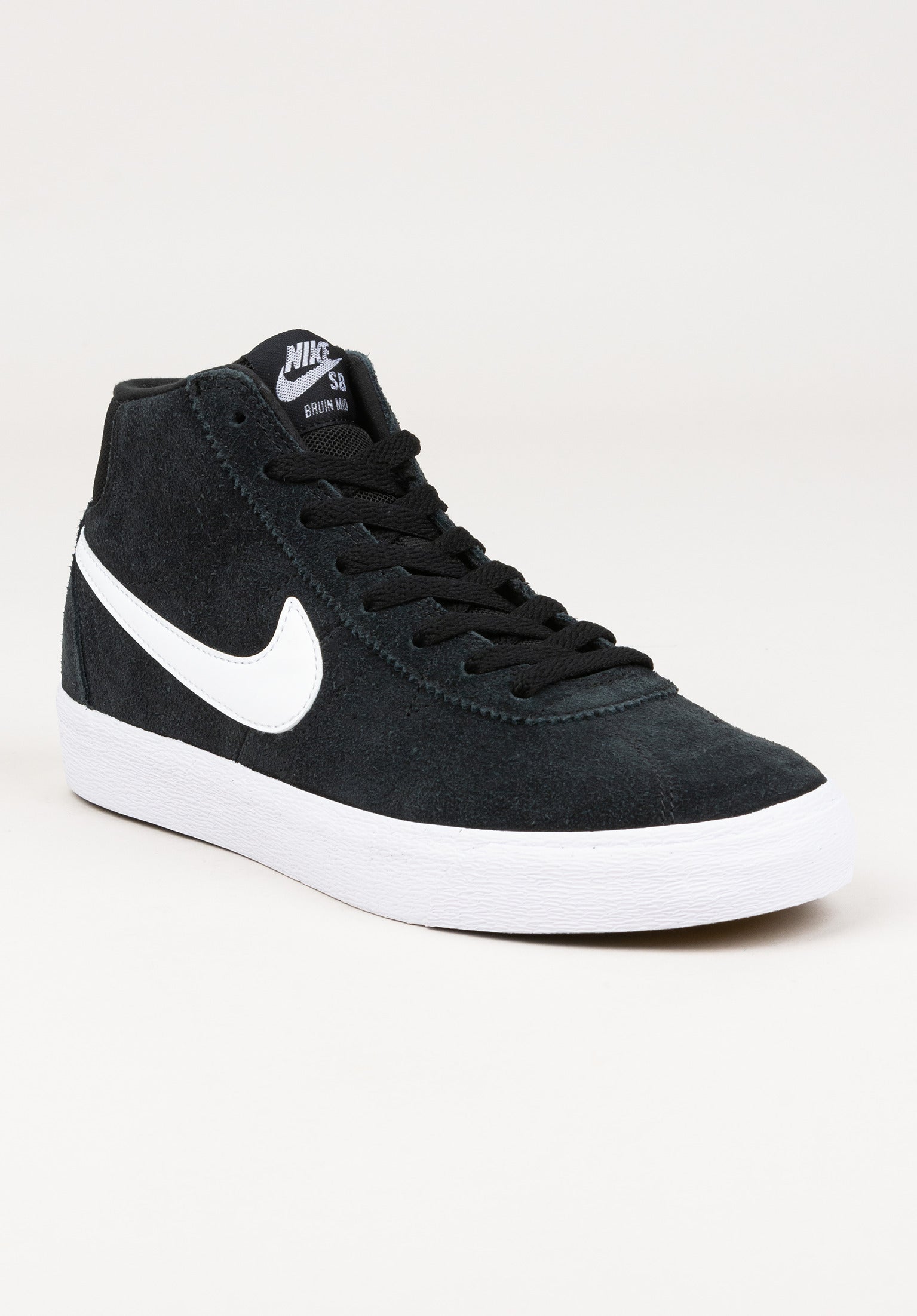 Bruin High Nike SB Womens Shoes in black white black gumlightbrown for c TITUS