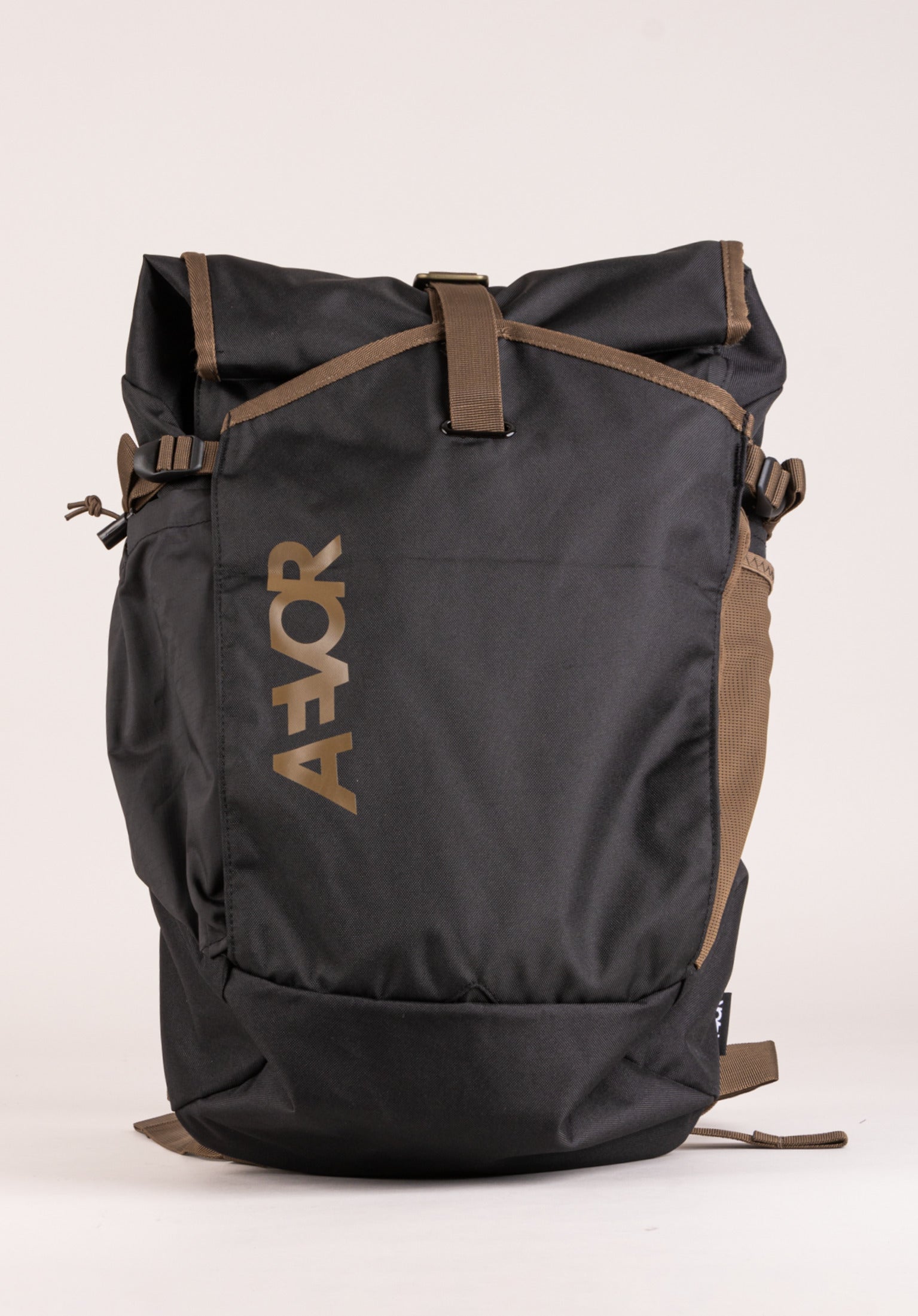 Aevor backpack hotsell