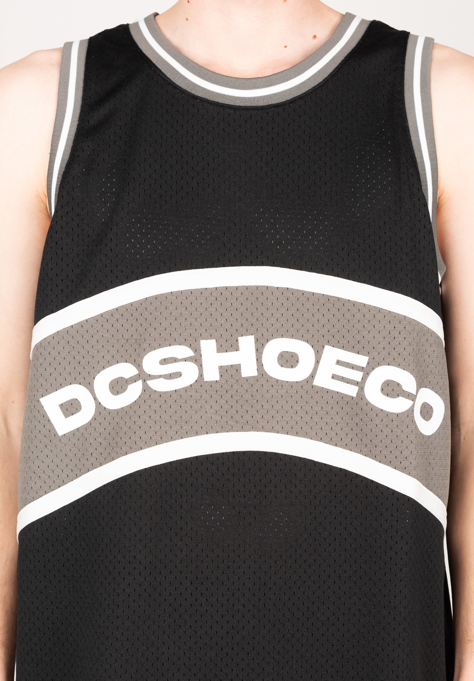 Dc shoes tank on sale top