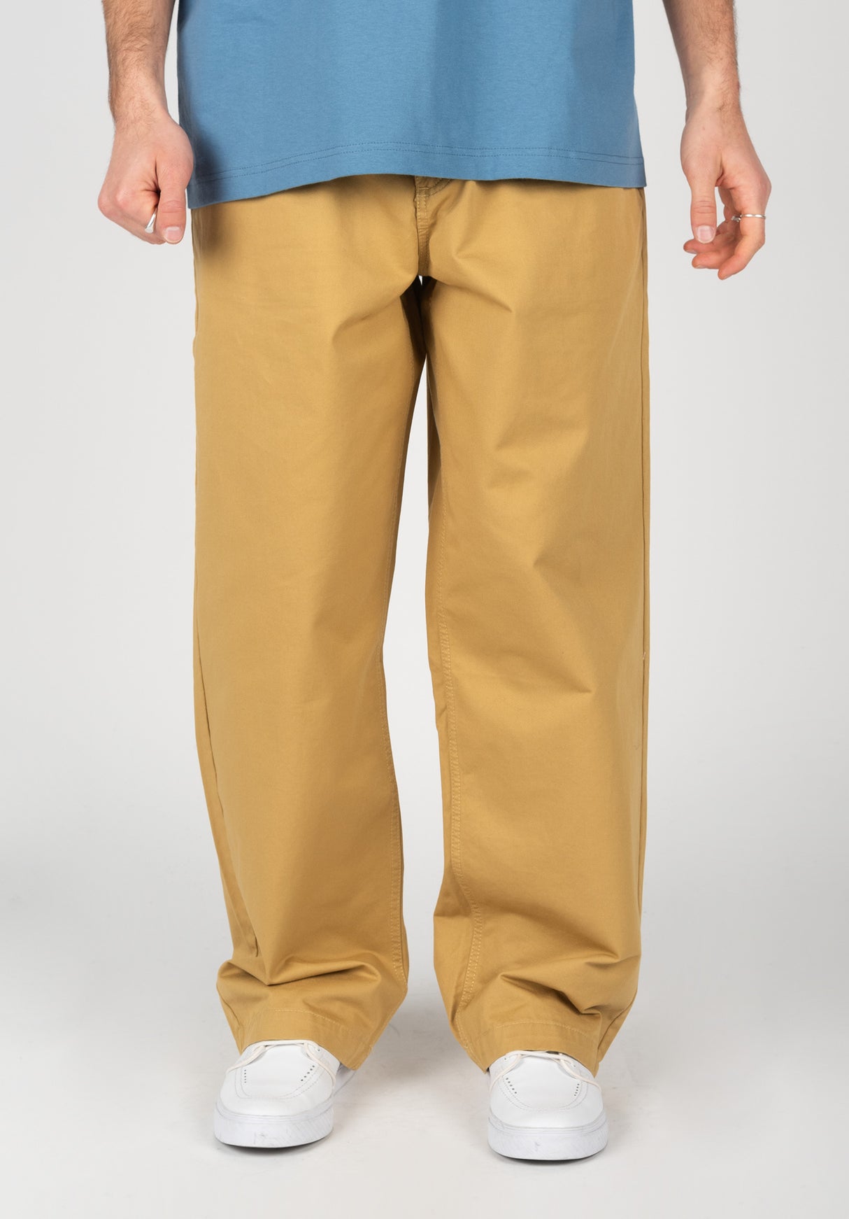 Authentic Chino Baggy antelope Vorderansicht