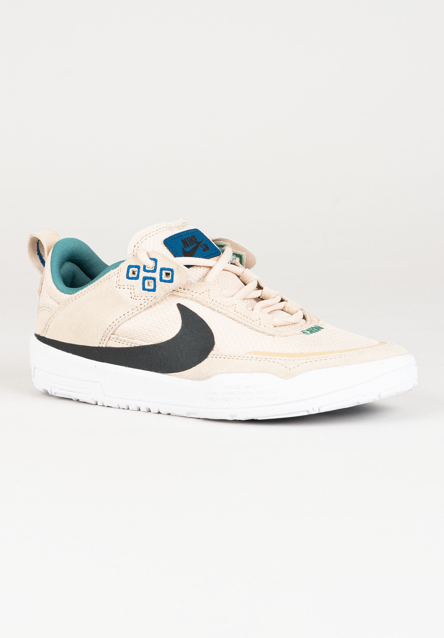 Day One Nike SB Kids Shoes in sanddrift black courtblue bicoastal for c TITUS