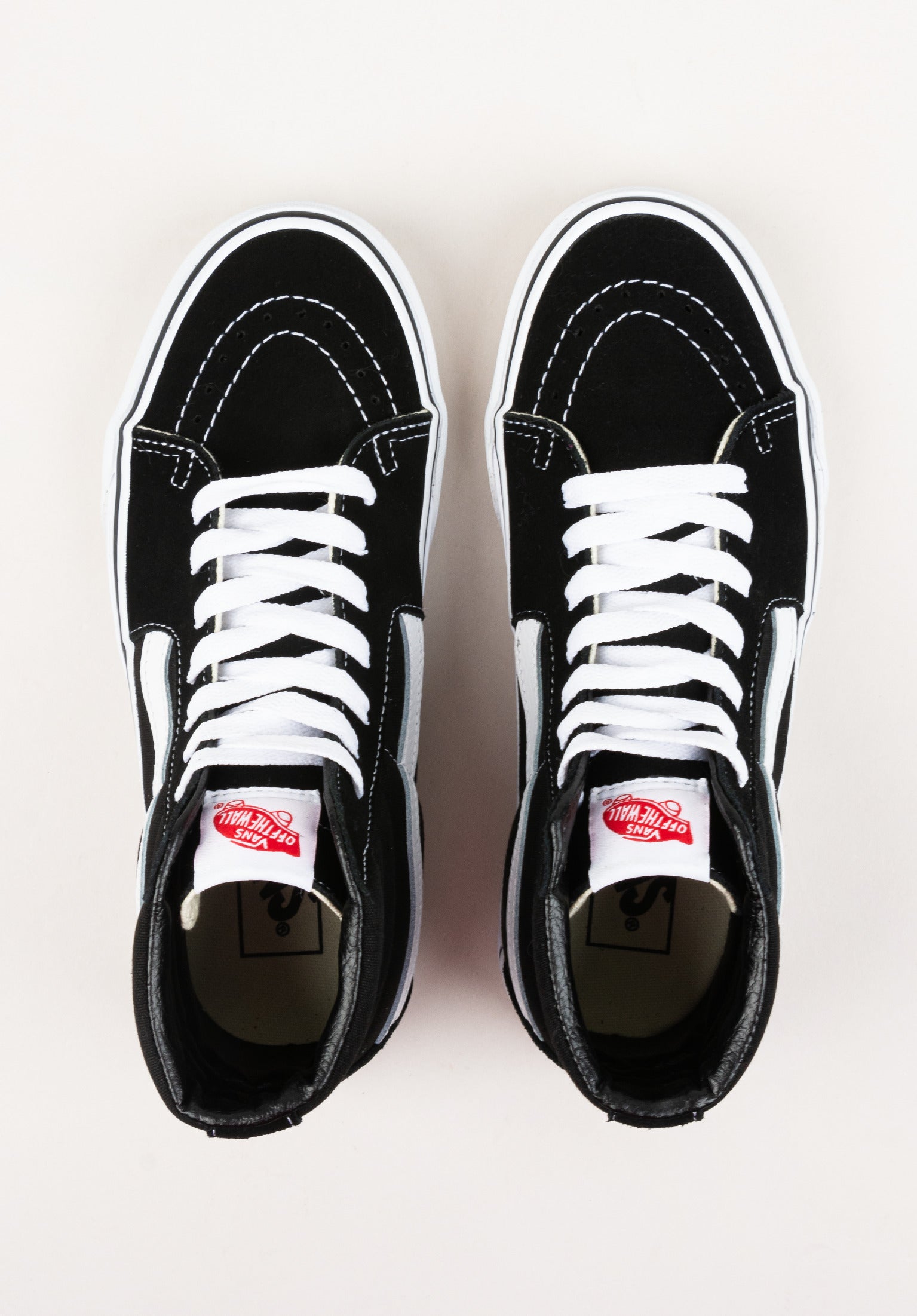 Black and white vans high best sale