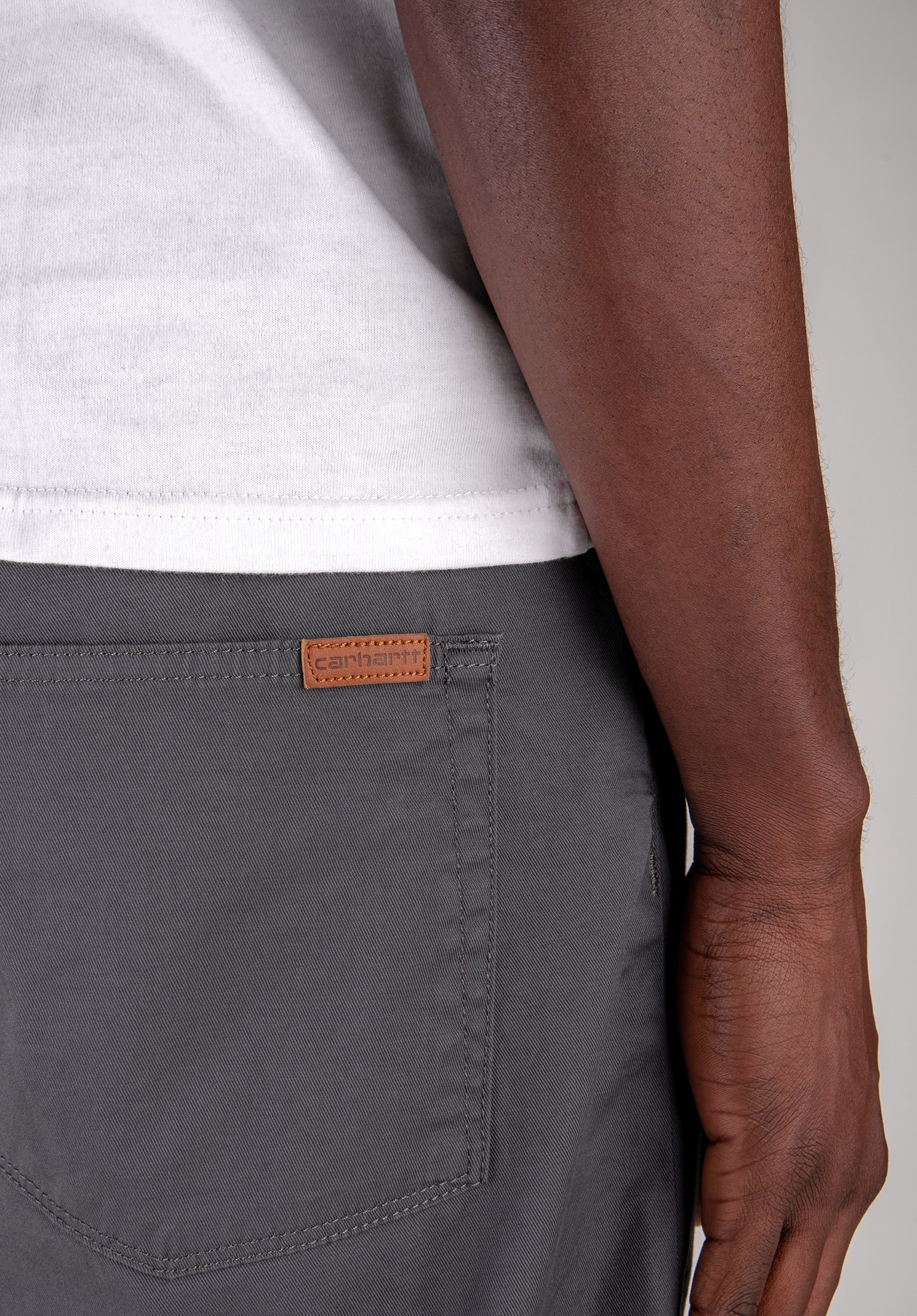 Carhartt swell shorts on sale black