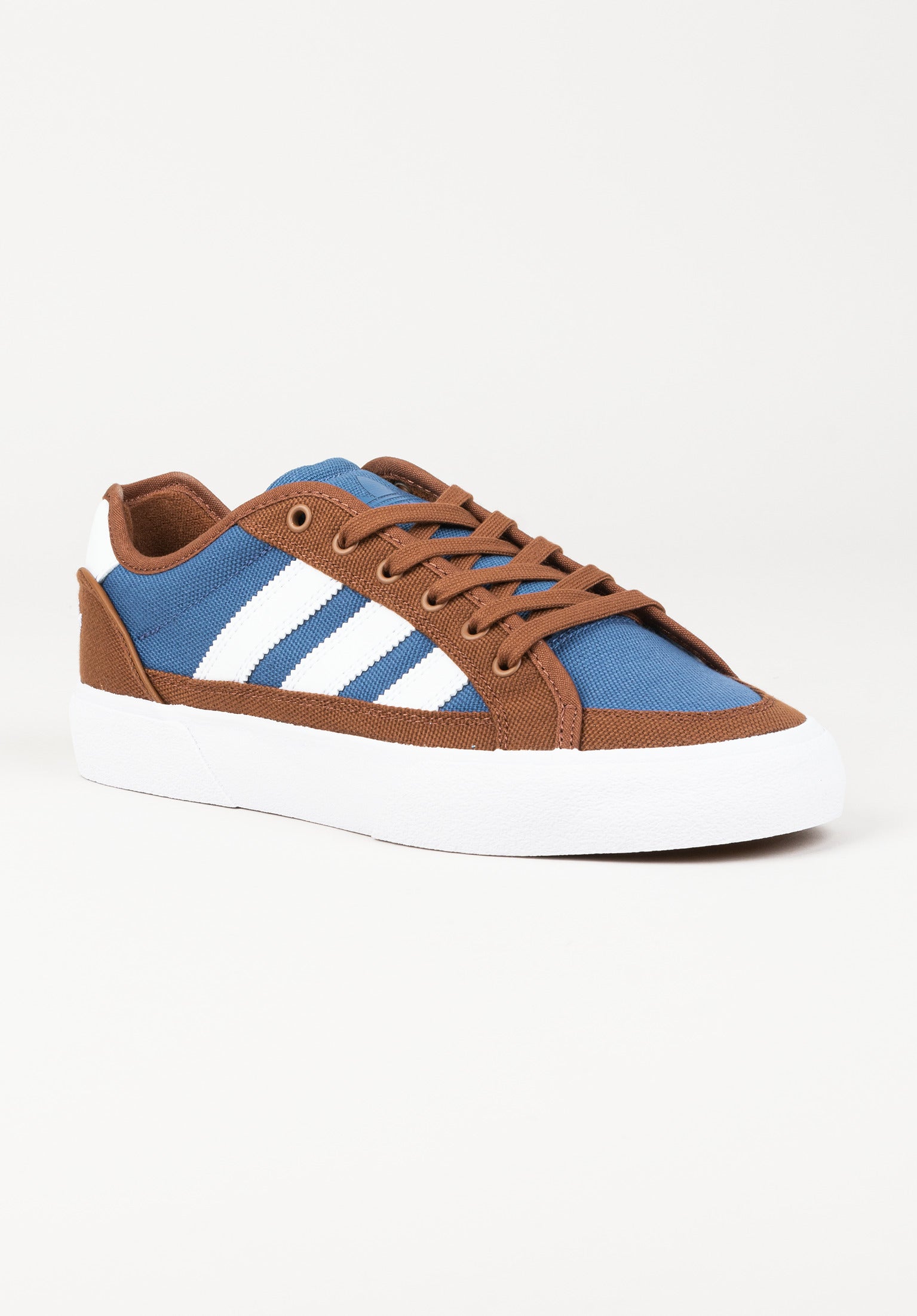 Adidas skate shoes brown sale