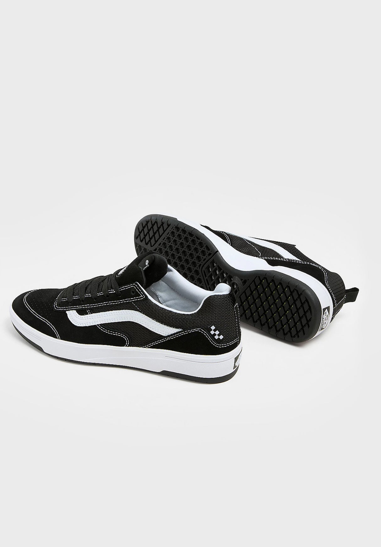 Skate Zahba black-black-white Closeup1