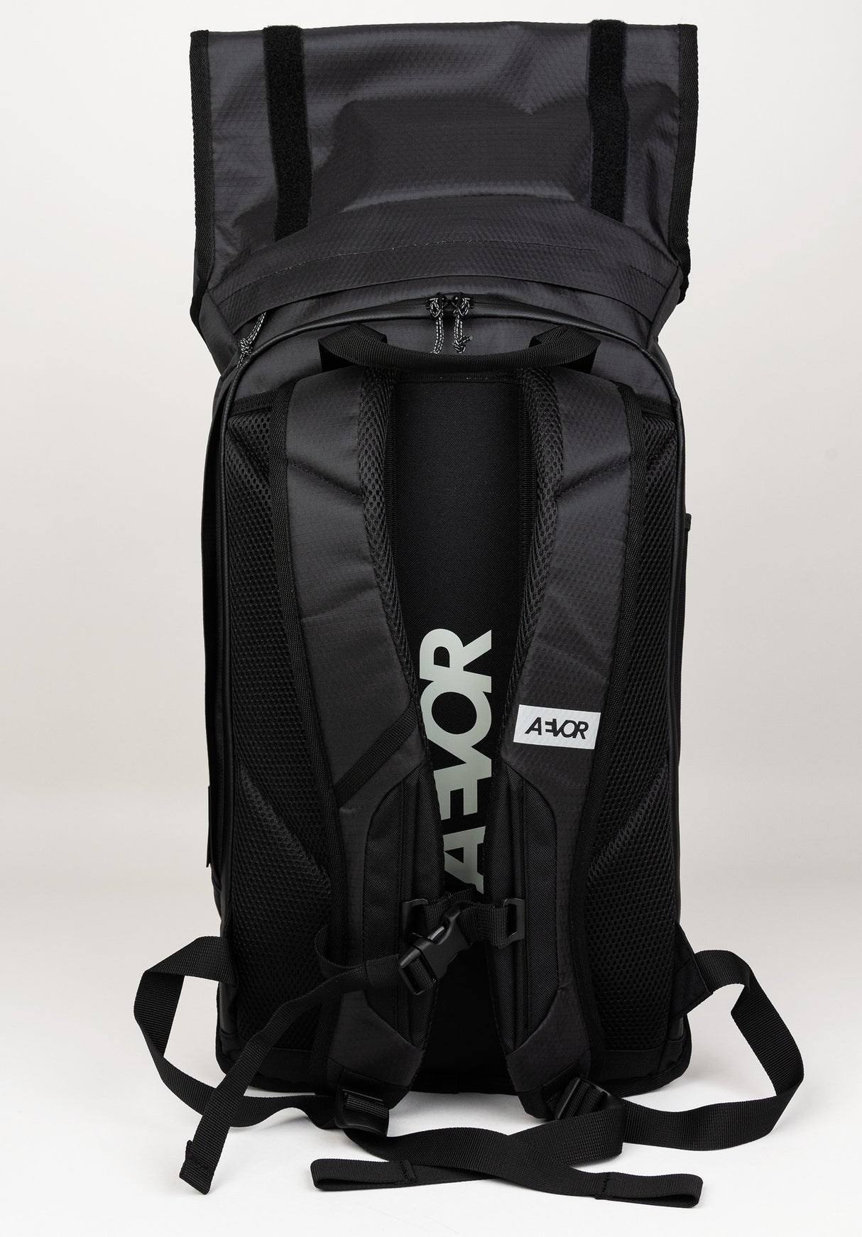 Trip Pack proof-black Closeup1