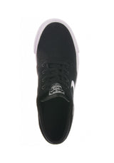 Zoom Janoski Wmn black-white Closeup2