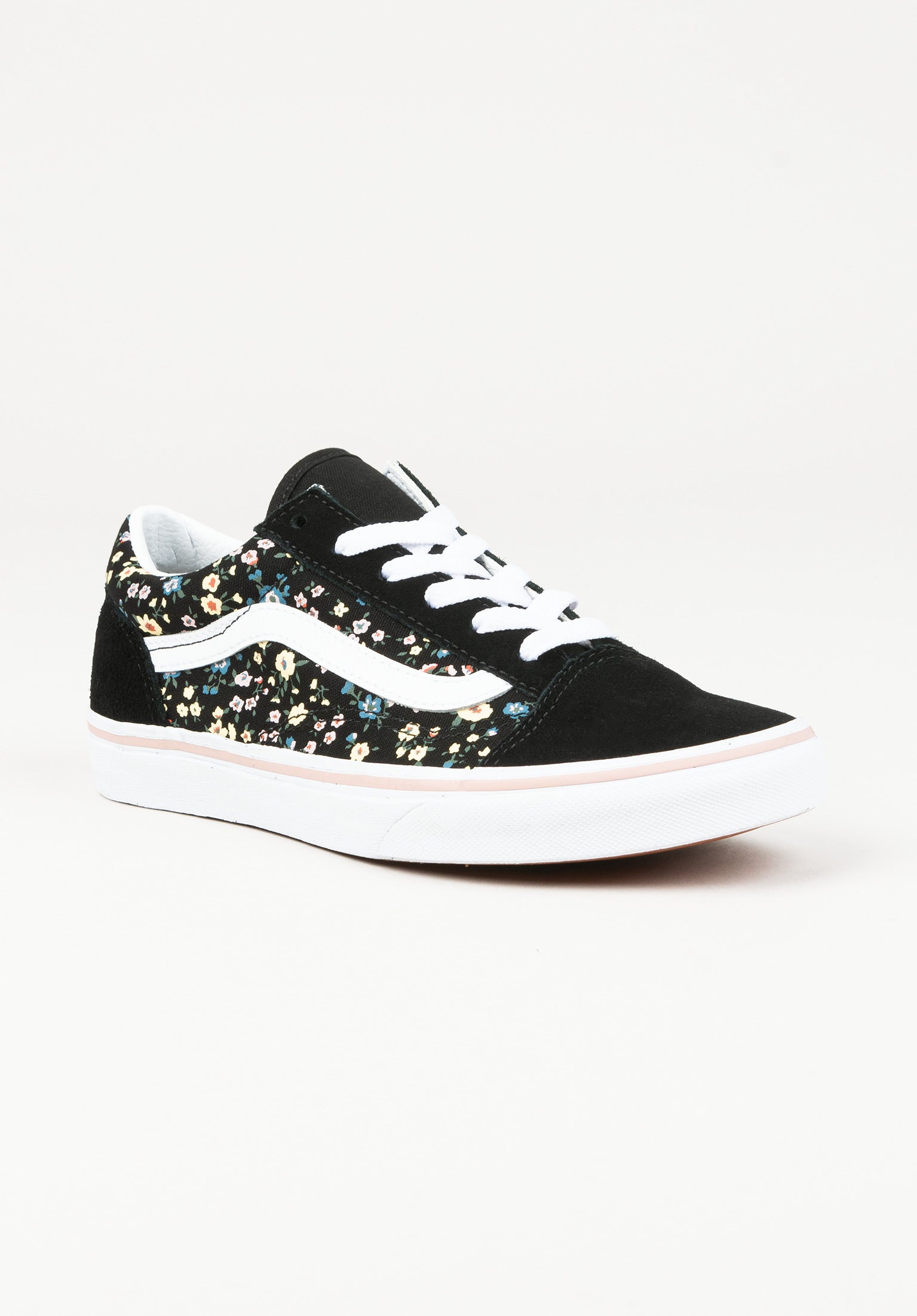 New vans shoes store for girls