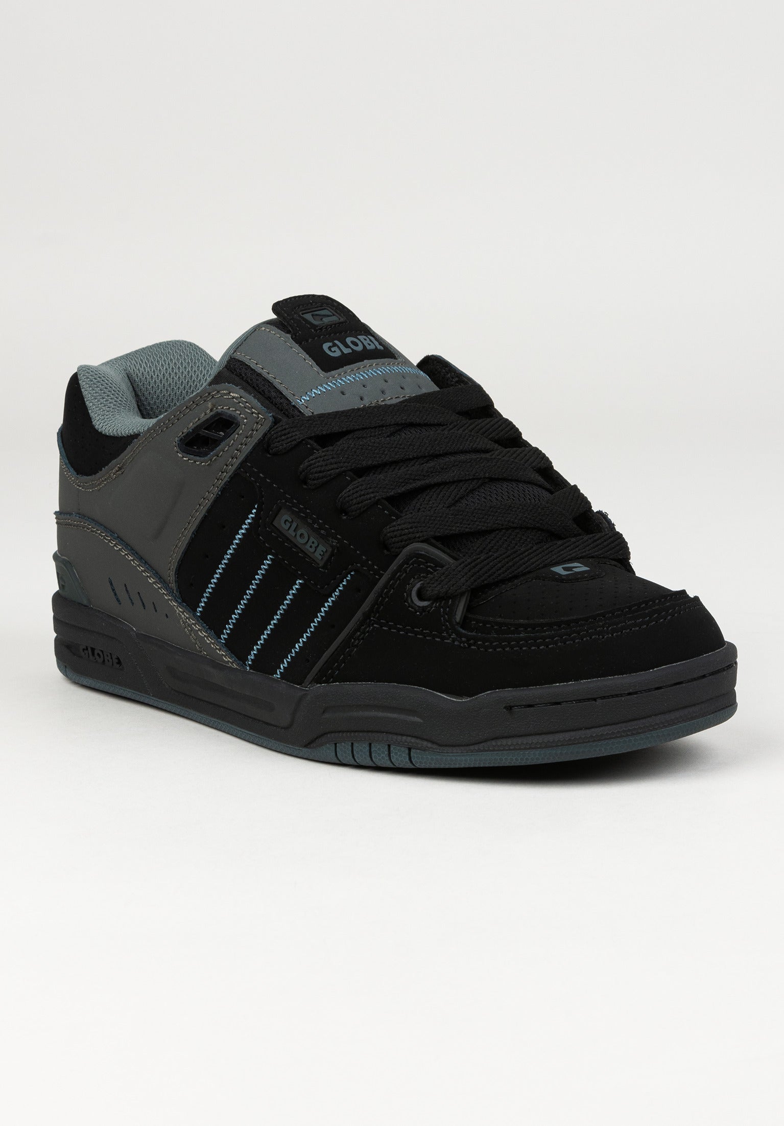 Globe fusion 2025 skate shoes