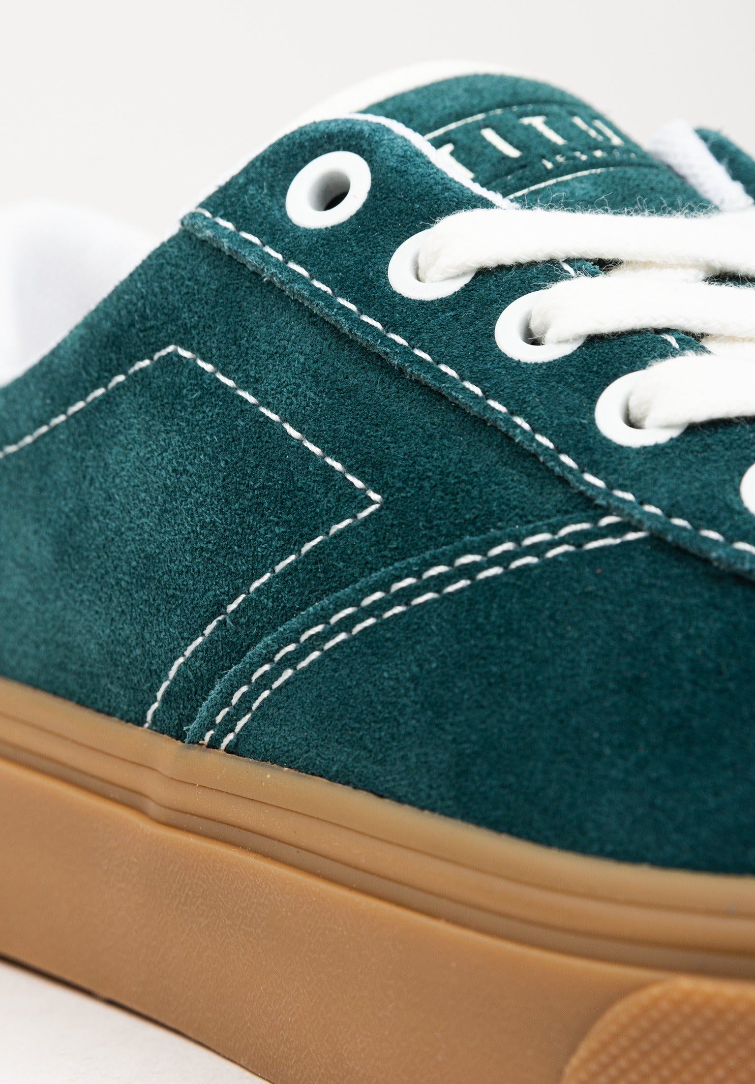 Vans old skool on sale quetzal green gum