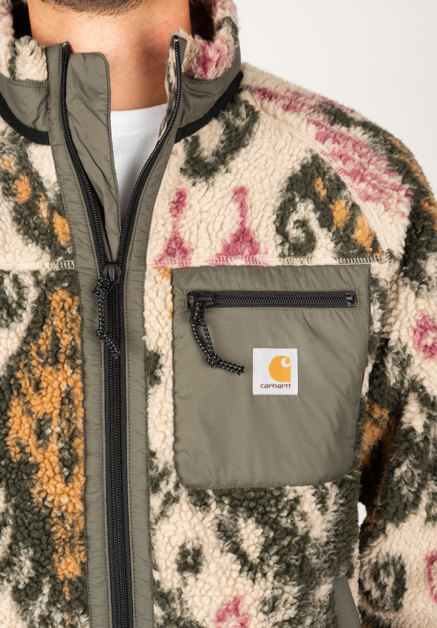 Carhartt jacket with sales camo lining